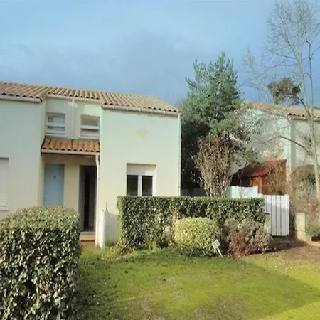 Appartement Les Bains 2 *